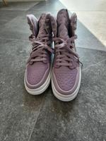 Nike Air Jordan 1 Acclimate Plum Fog EU 44 Bayern - Maisach Vorschau
