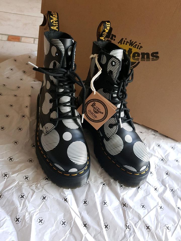 Dr. Martens, Gr. 37, Jadon Polka Dot Smooth Boots, NEU, NP 229,00 in Reichelsheim (Wetterau)