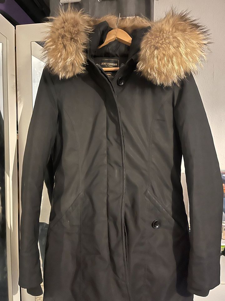 Just Fashion Echtfell Damen Winterjacke Gr. M in Berlin - Spandau | eBay  Kleinanzeigen ist jetzt Kleinanzeigen