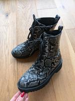 Boots Stiefeletten Schlangenoptik 39 Nordrhein-Westfalen - Wickede (Ruhr) Vorschau