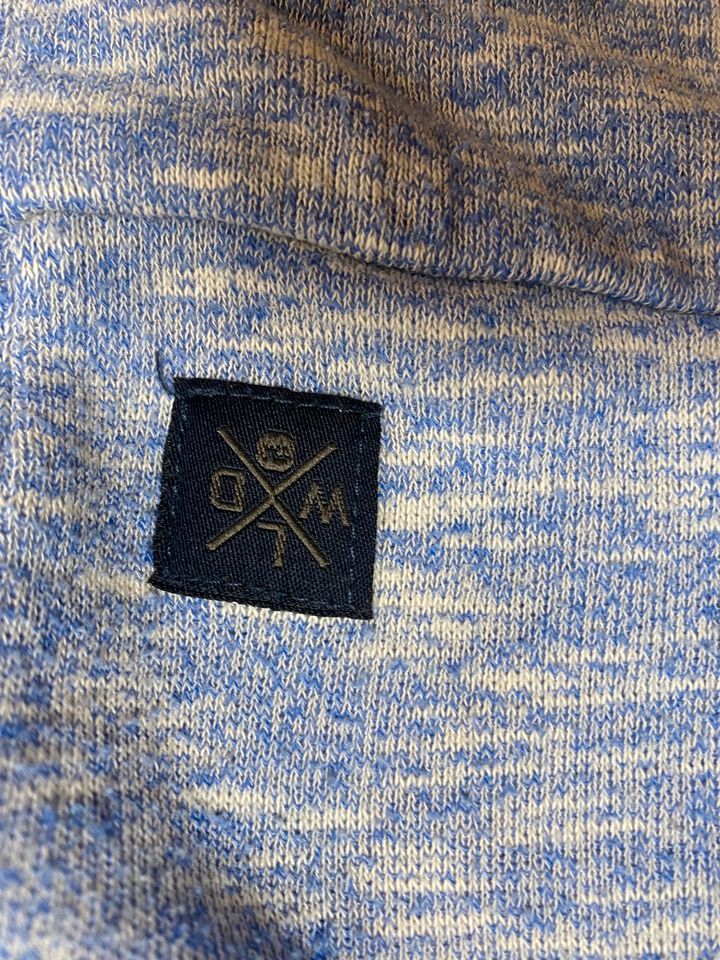Blaues meliertes Sweatshirt mit Stick Details in Schwabach