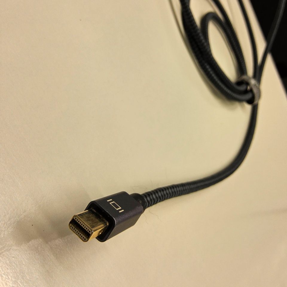 Qualitäts (Netzwerk-) Kabel von iVANKY: Mini DisplayPort - HDMI in Berlin