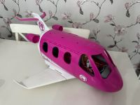 Barbie Flugzeug mit Zubehör und Puppe Hessen - Neu-Isenburg Vorschau