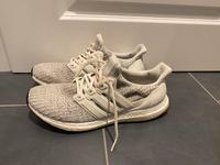 Adidas Ultra Boost Gr. 42 2/3 Sachsen - Zschaitz-Ottewig Vorschau