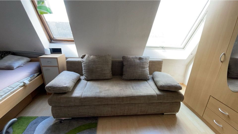 Sofa / bett in Recklinghausen