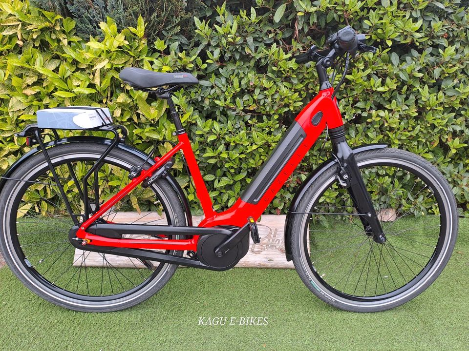 GAZELLE ULTIMATE C8+ BOSCH E-BIKE/TOP/500AKU/GARANTIE in Moormerland