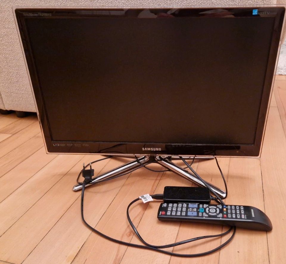 Samsung SyncMaster FX2490 HDTV Bildschirm in Frankfurt am Main