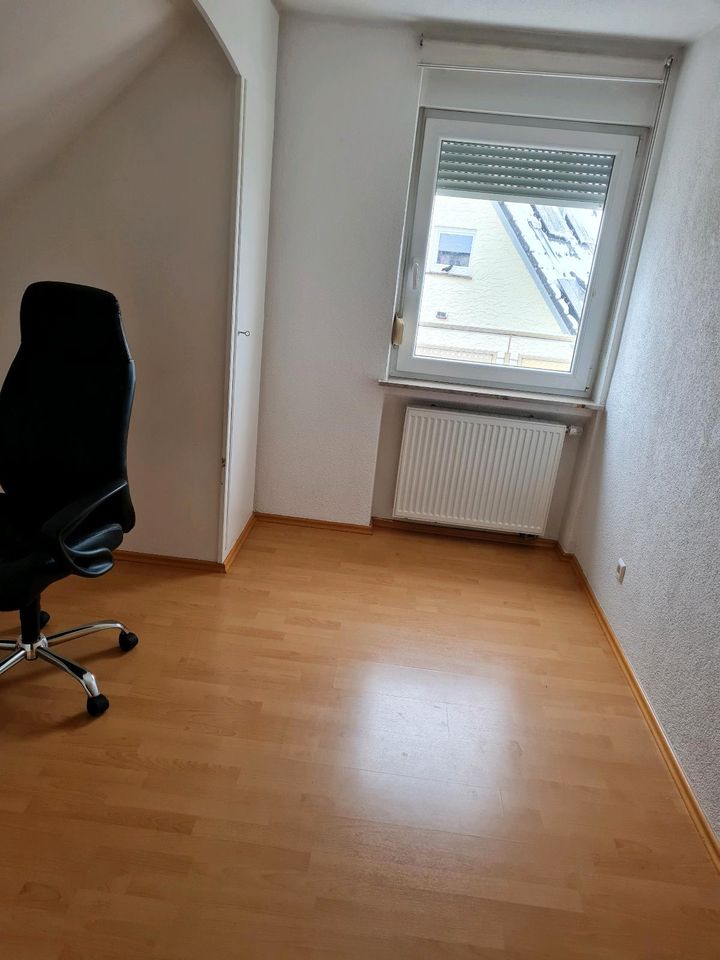 4 Zimmer Dachgeschosswohnung  zu vermieten in Filderstadt