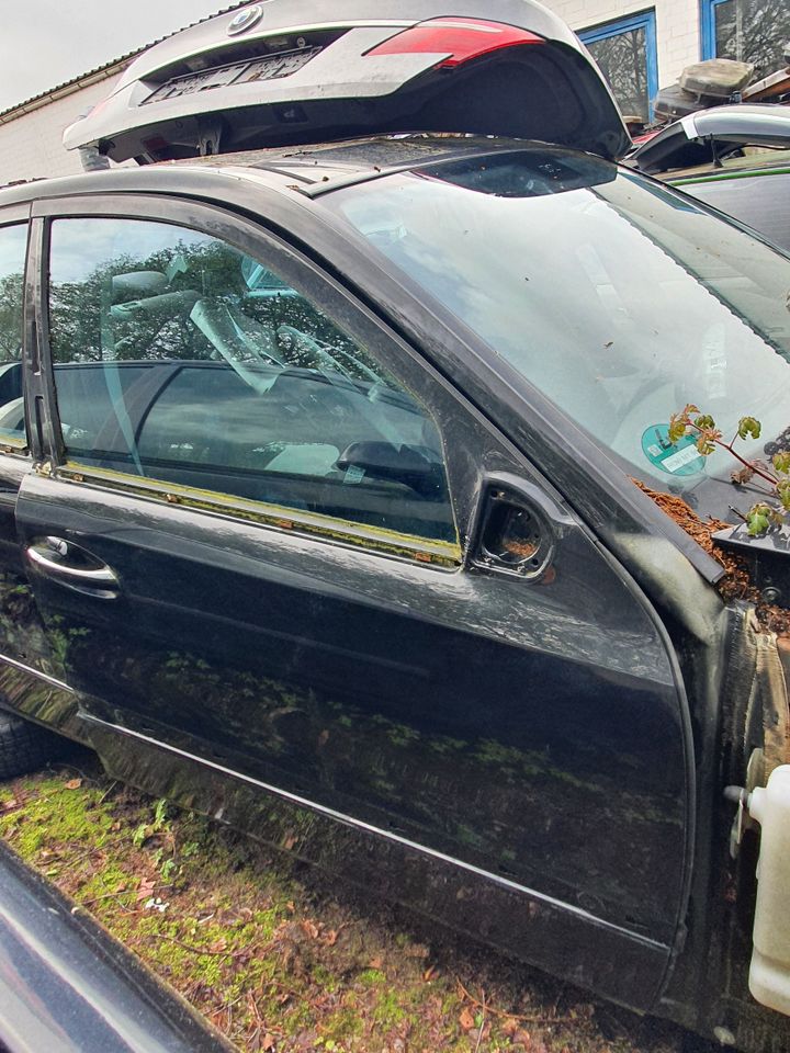 Mercedes W 211 Seitentür Tür vorne rechts Schwarz C197 Limo in Bremervörde