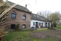 In direkter Rhein Nähe! Zweifamilienhaus Charakter auf ehemaligen Gutshof Nordrhein-Westfalen - Xanten Vorschau