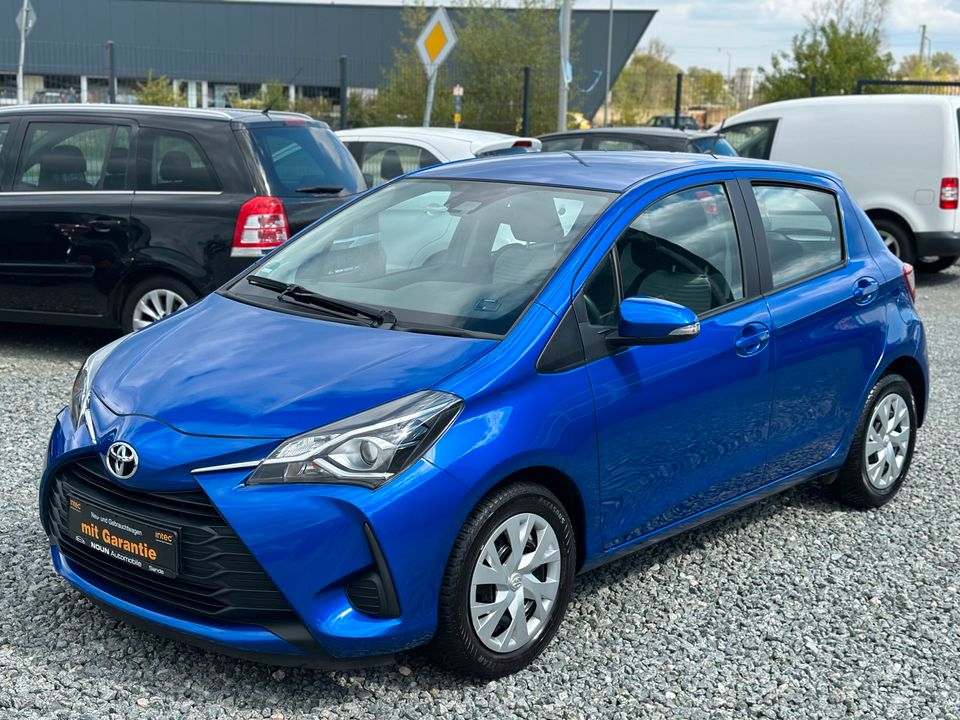 TOYOTA YARIS 1,0 - 1.HAND - TÜV NEU - RÜCKFAHRKAMERA in Sande