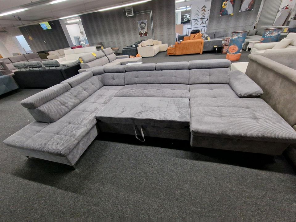 Sofa XXL- Wohnlandschaft U-Form Cord grau mit Schlaffunktion und Bettkasten Möbel Wurm in Osnabrück