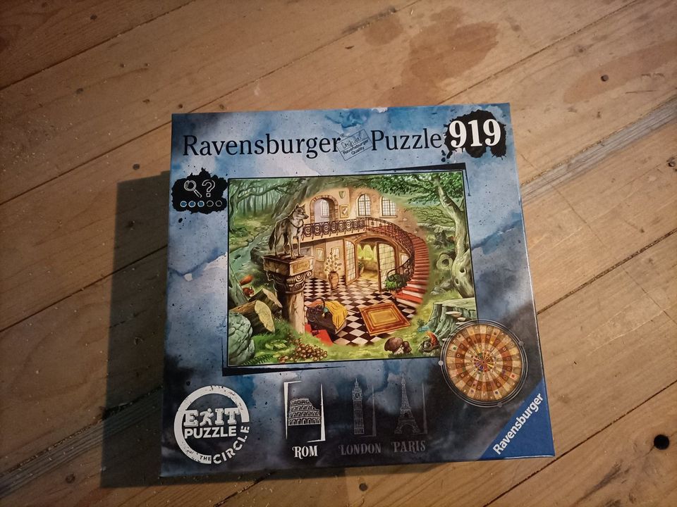 EXIT Puzzle The Circle In Rom Ravensburger 368 Teile in Geyer