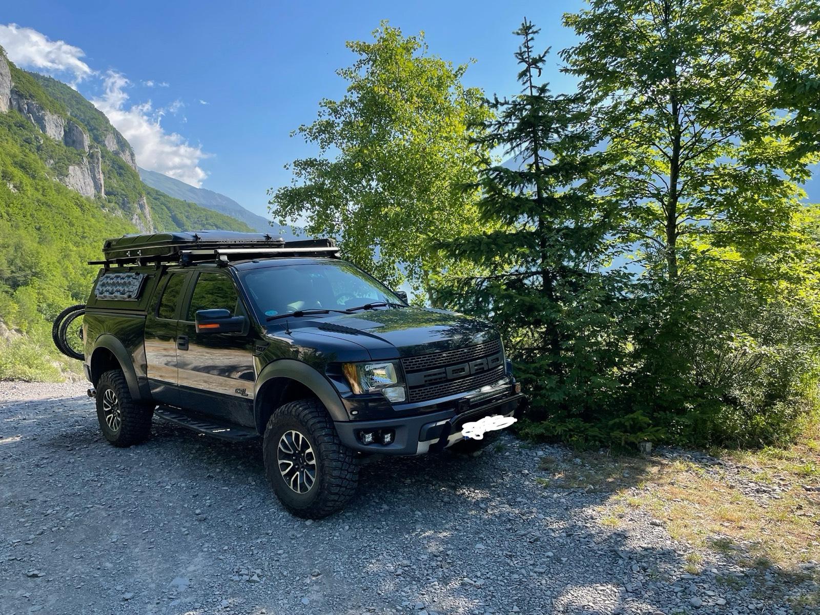 Abbildung des Autos Ford F150 Raptor 6.2 Cam…