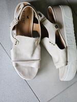 Mustang Sandalen beige Gr. 41 Brandenburg - Cottbus Vorschau