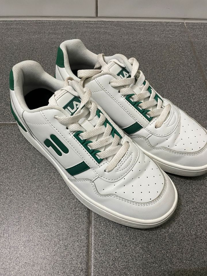 Schuhe Fila Turnschuhe Gr.39 in Waiblingen