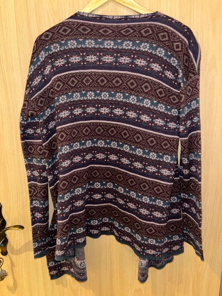 Strickjacke / Cardigan Damen Gr. XL in Biedenkopf