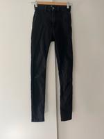 Schwarze Skinny Jeans high Waist Pull&Bear Jeggings xs 34 Hessen - Fuldatal Vorschau