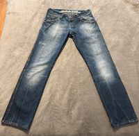 Tommy Hilfiger Denim Jeans – Klassisch und Stilvoll – Größe 31/34 München - Maxvorstadt Vorschau