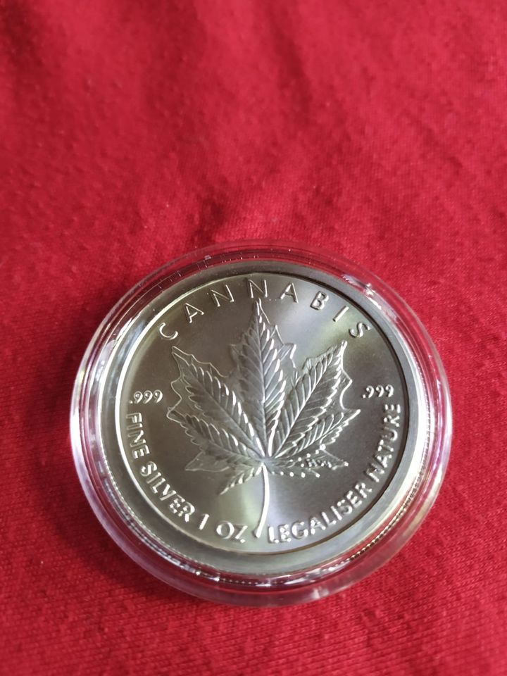 2013 SBSS Cannabis Maple Leaf 999 Feinsilber Ag 1 oz. in Leipzig