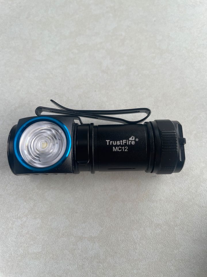 Trustfire MC12 Winkellampe Taschenlampe Kopflampe in Rhede