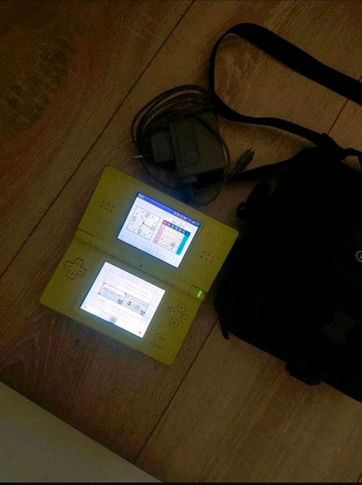 Nintendo DS lite + 12Spiele in Bassum