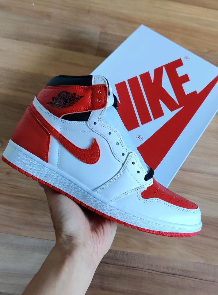 Nike Air Jordan 1 Retro High OG Heritage in Bobenheim-Roxheim