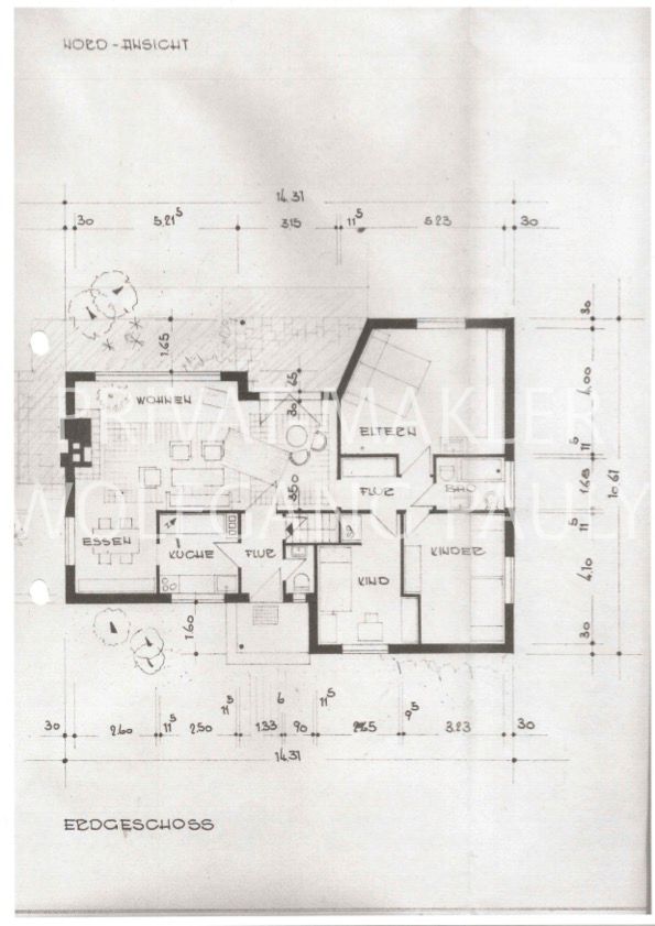 BUNGALOW FREISTEHEND ++ Rarität mit 932 m²  Grund in Neuss