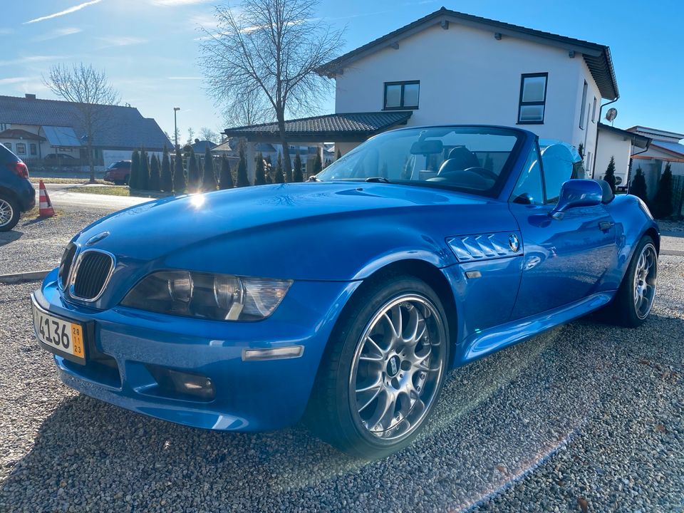 BMW Z3 1.9 Individual estoril Facelift in Kirchroth