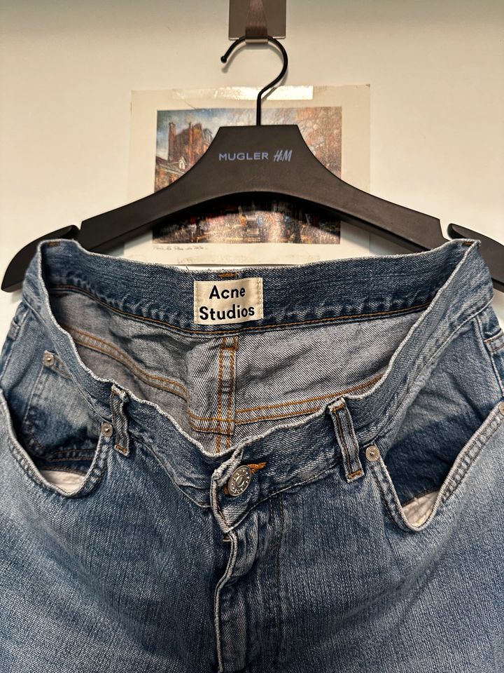 Acne Studios Boy Vintage Regular Jeans W31 L34 in Hamburg
