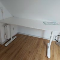 Schreibisch Furniwell  IKEA  140x70   wie neu Nordrhein-Westfalen - Hamm Vorschau