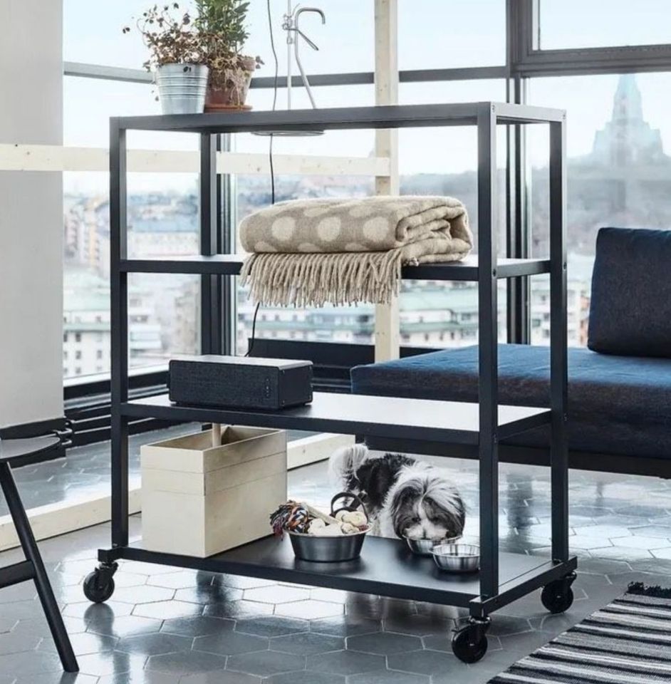 Ikea Ravavor Metall-Regal auf Rollen ca. 100x40x115 cm in Radebeul