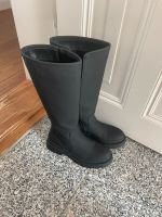 Schwarze Stiefel, Goretex Kiel - Ravensberg-Brunswik-Düsternbrook Vorschau