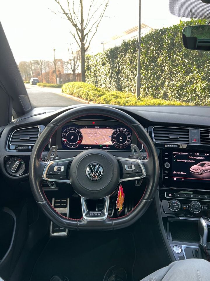 Volkswagen Golf  GTI Performance (tausch möglich) in Frankfurt am Main