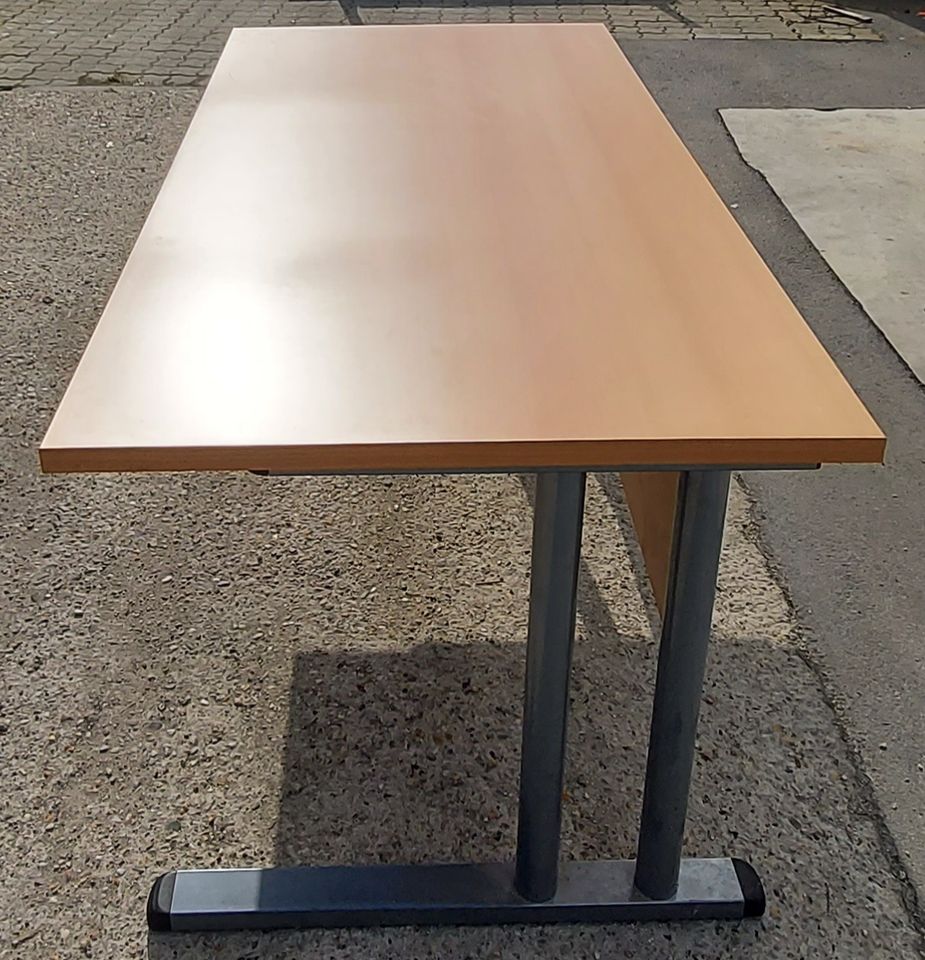 4 Stk Büro Schreib Tisch Möbel Holzdekor L: 160 x B: 80 x H: 72 in Markranstädt