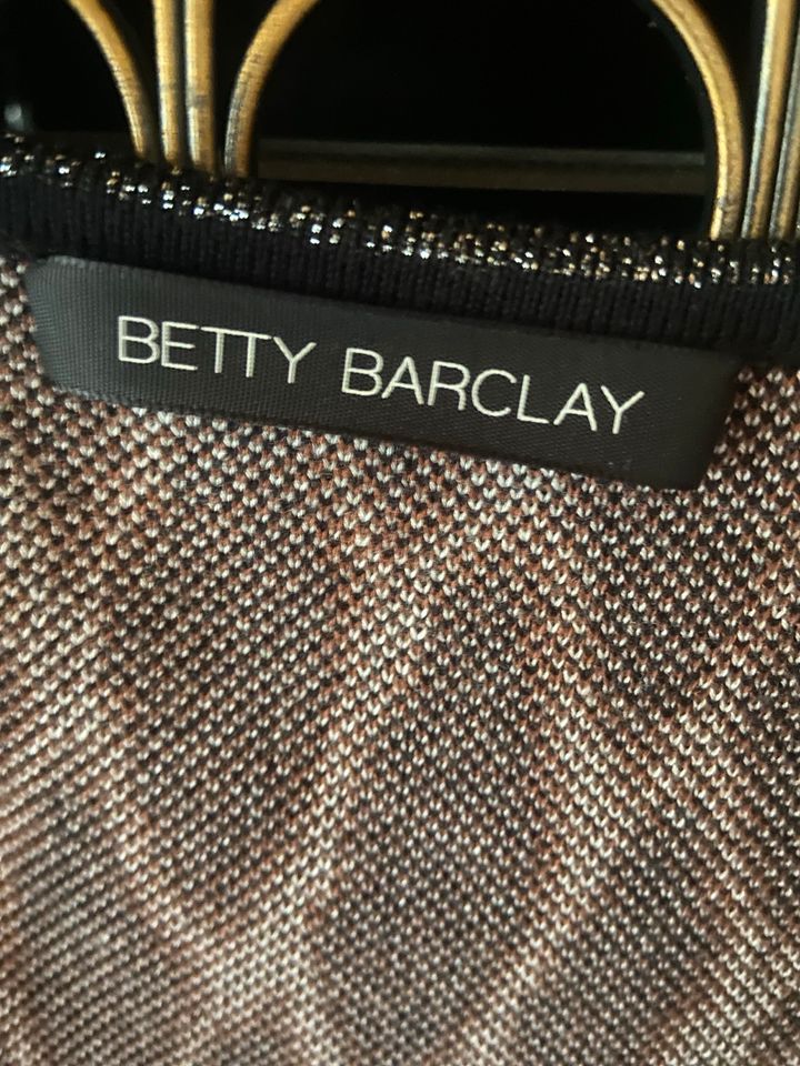 Betty Barclay in Aidlingen