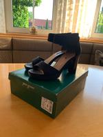 Paul Green Riemchensandalette, Softnubuk schwarz, Gr..39, neu Bayern - Roding Vorschau