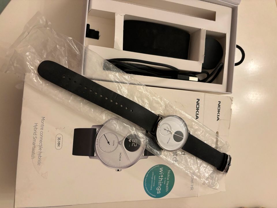 Whitings Steel HR Hybrid SmartWatch 36 mm weiss/ silber in Dresden