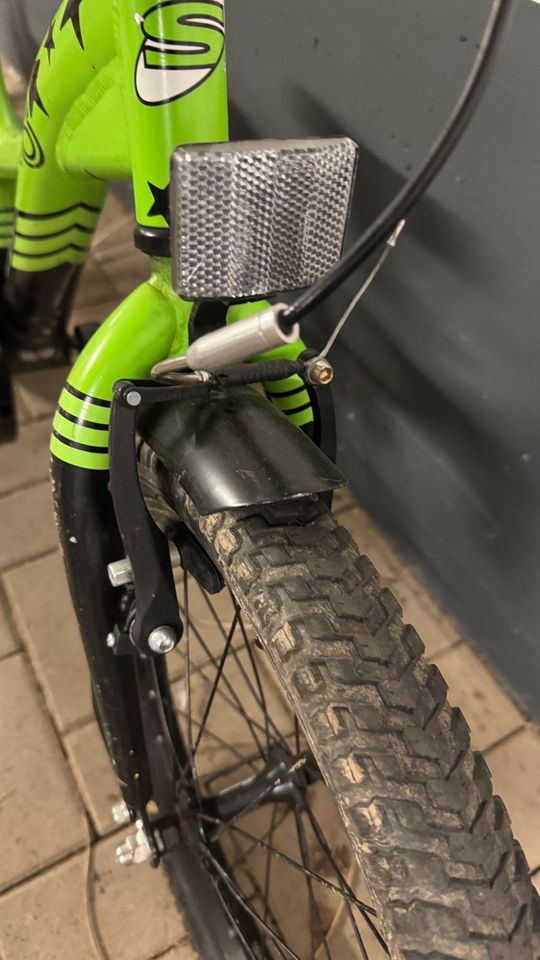 Kinder Fahrrad MTB 18 zoll in Köln