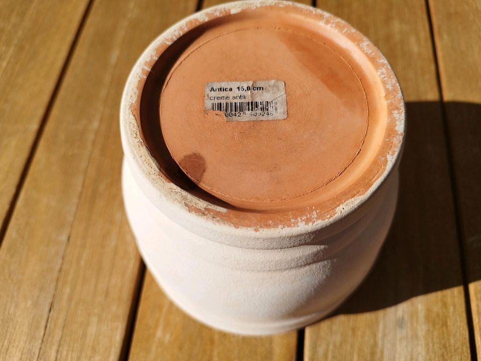 Übertopf Keramik H 12cm creme Pflanztopf Blumentopf antik Shabby in Hiddenhausen