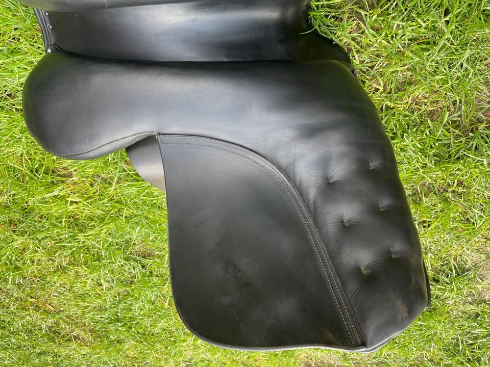 Svarta Sattel für Islandpferd oder andere kurze Pferde geeignet in Buchholz in der Nordheide