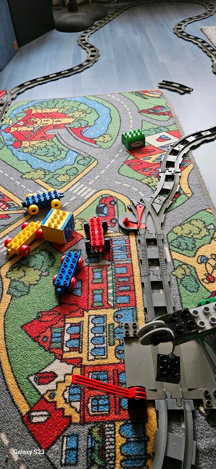 Lego Duplo Eisenbahn Verkaufe diese Lego Duplo Eisenbahn mit Kran in Ibbenbüren