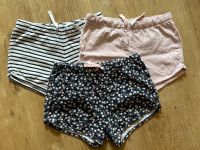 3er Set Jerseyshorts H&M Gr. 104 Niedersachsen - Einbeck Vorschau