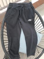 Nike Jogginghose schwarz Gr 158-170 cm Nordrhein-Westfalen - Enger Vorschau