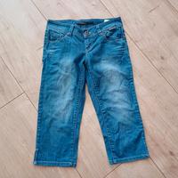 ONLY Capri Jeans W 27  Bermuda 3/4 Nordrhein-Westfalen - Gelsenkirchen Vorschau