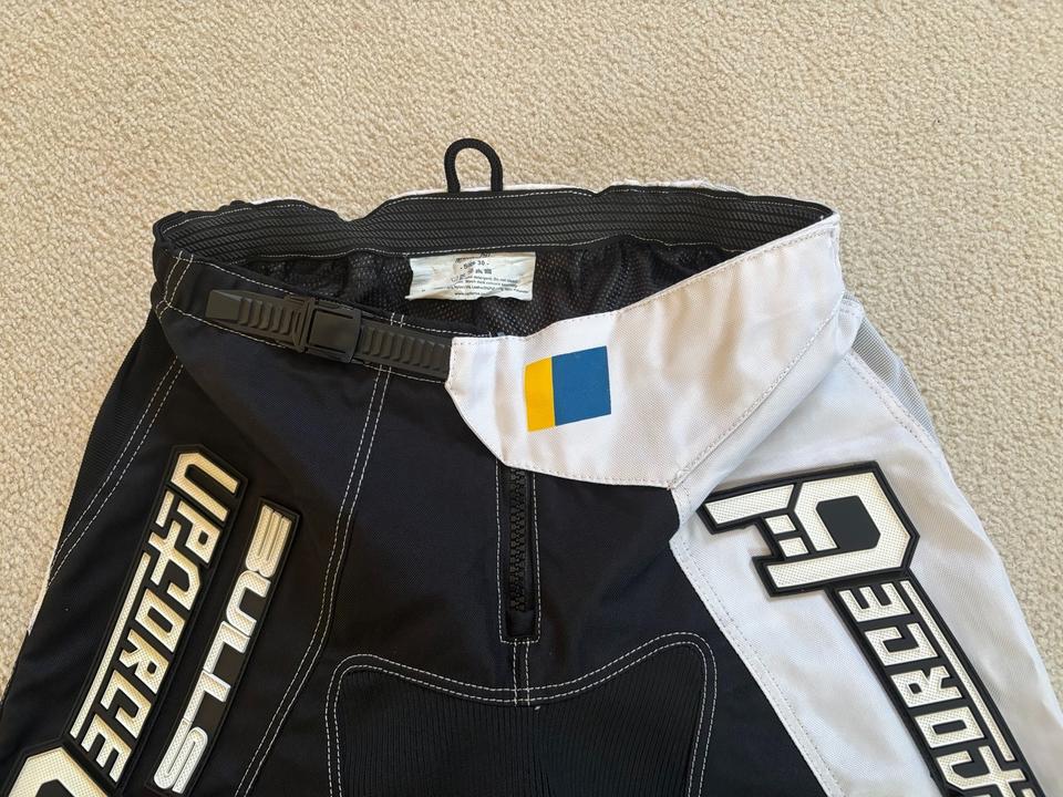 UPFORCE Hose Fahrradhose Mountainbike Downhill Größe 30 / S in Stahnsdorf