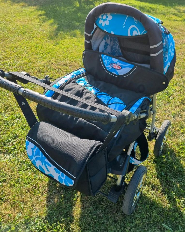 Kinderwagen komplett in Leuna