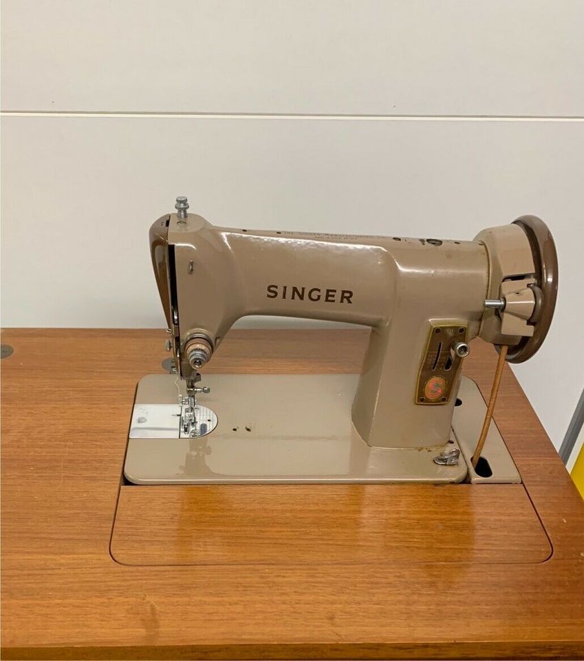 Singer 185K Nähmaschine in Eislingen (Fils)