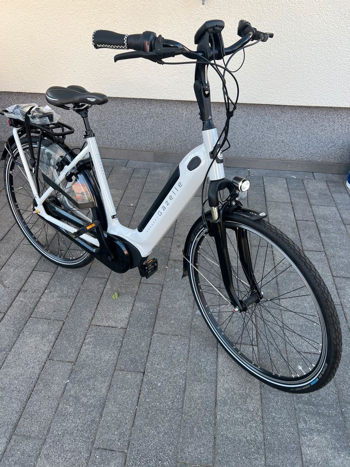 GAZELLE ARROYO C7+ HMB ELITE E BIKE NEU ,50NM, 500WH, RH 53 in Marl