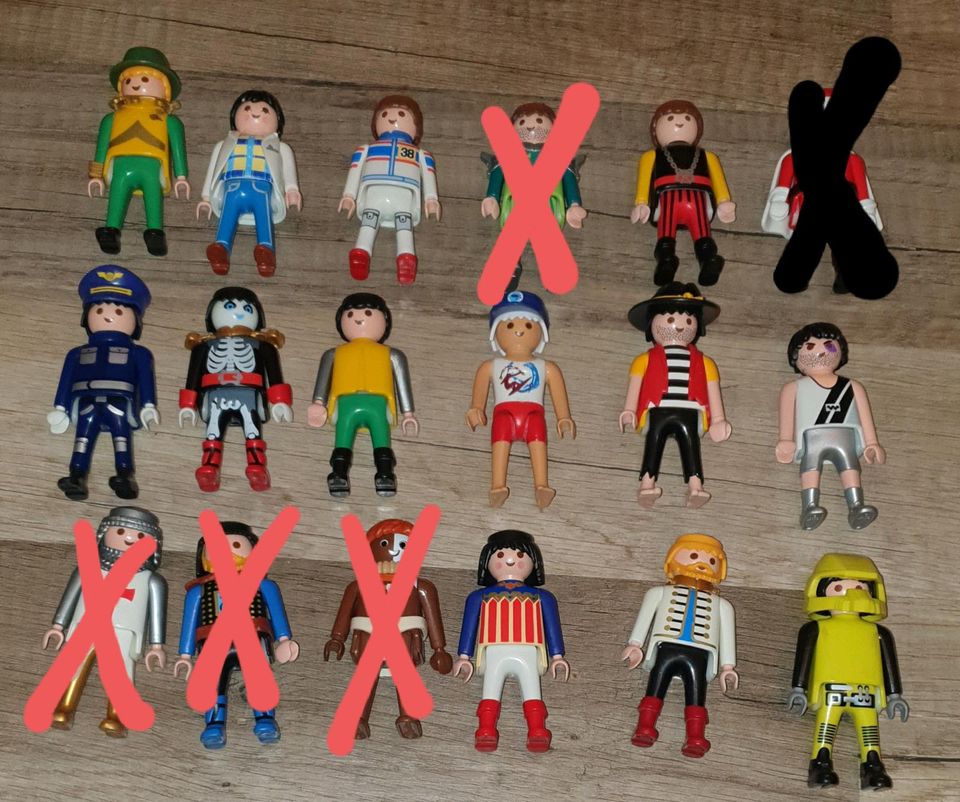 Playmobil XXL Figuren Set Krankenhaus usw. in Berlin